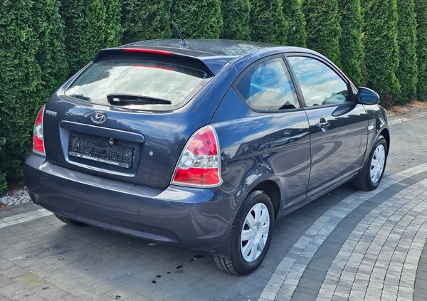 Hyundai Accent cena 6400 przebieg: 200000, rok produkcji 2008 z Ełk małe 211